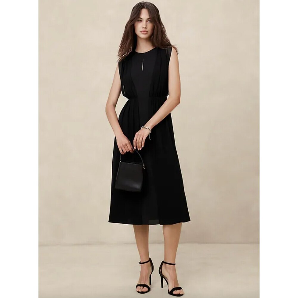 NWTs $170 Banana Republic Georgette Midi Dress Black Sz XS Keyhole High Neckline
